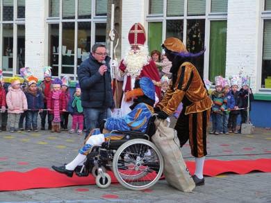 De leerlingen zorgden zelf voor enkele danspasjes op feestelijke Gemeentelijke