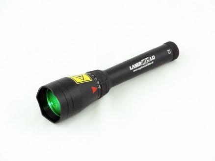 AGROBUREN CATALOGUS Laserop 3.0 incl. batterij, lader en koffer De Laserop 3.0 is een laserzaklamp met een groene laserbundel voor het verjagen van vogels en andere ongewenste dieren.
