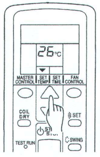 Elke keer dat de knop wordt ingedrukt, verandert de functie in de volgende volgorde: AUTOMATISCH KOELEN DROGEN (auto) (cool) (dry) VERWARMEN (heat) VENTILATIE (fan) Voorbeeld: Instellen op KOELEN