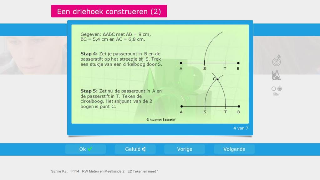 RUBRIEK E: METEN EN BEREKENEN In deze rubriek wordt een begin gemaakt met berekeningen in driehoeken. Begonnen wordt met de Stelling van Euler: = (n-2) 180.