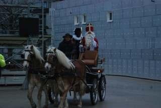 8 Sinterklaas Op woensdag 5 december kwamen Sinterklaas en