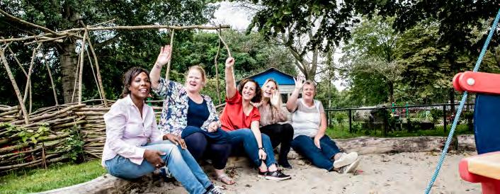 Persoonlijk & betrokken Deskundig & ervaren team We zijn een hecht en betrokken team; we kennen elkaar door en door en er heerst een gezellige, ontspannen sfeer. We zijn deskundig en ervaren.