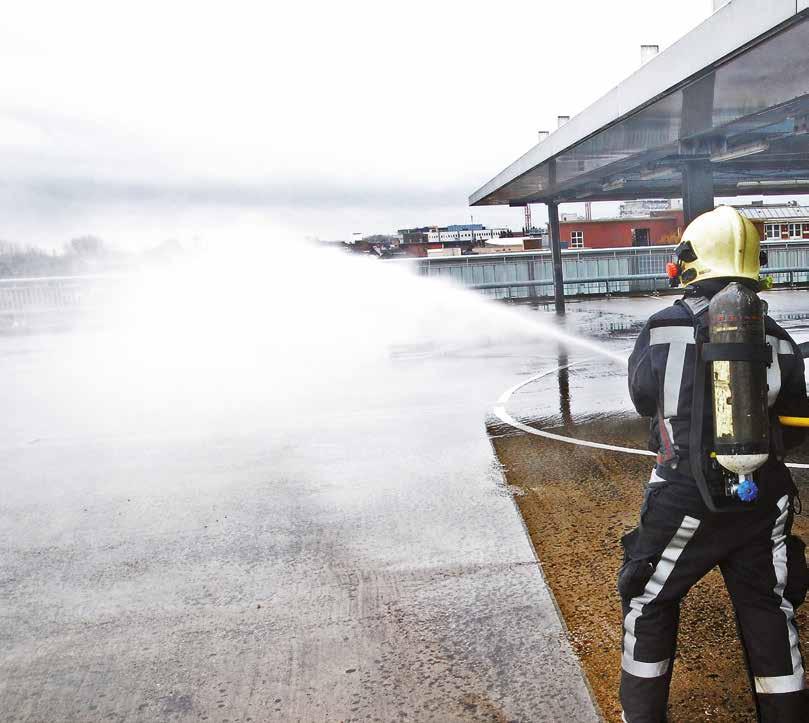 DE PLUS VAN XPRESS BRANDBEVEILIGING: + Werkt snel en schoon + Makkelijk te installeren + Licht gewicht systeem +