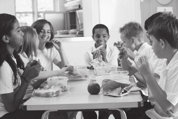 De school geeft veel aandacht aan een gezonde leefstijl. Binnenkort gaan de leerlingen van groep 8 op schoolkamp.