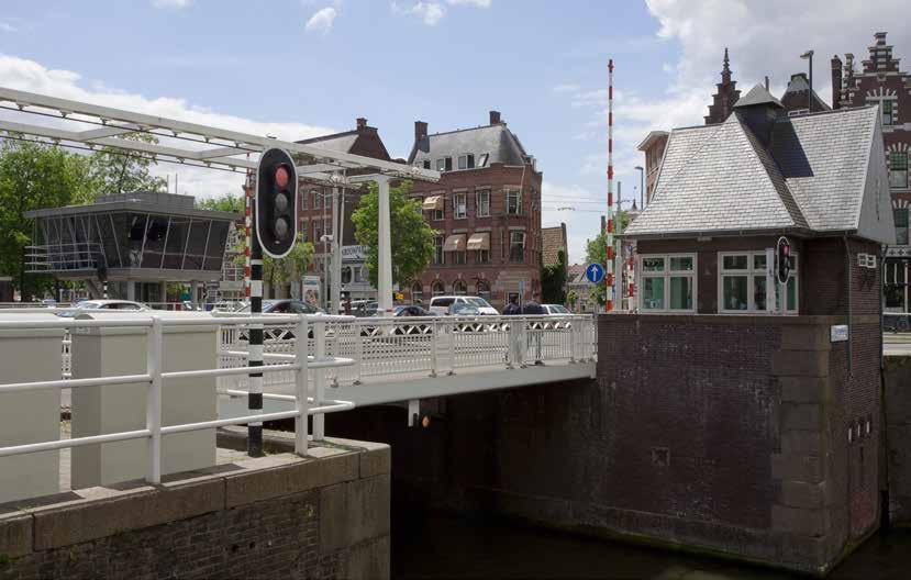 Inleiding Voor u ligt het jaarplan 2016, met nieuwe plannen en initiatieven voor het stimuleren van nieuw leven in lege brugwachtershuisjes.