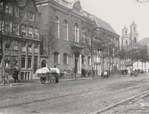 De Tweede Wereldoorlog(3): De Februaristaking in Amsterdam (1941). De Duitsers waren vanaf 1940 de baas in Nederland. Zij bezetten Nederland. De Duitsers wilden alle Joden uitroeien.