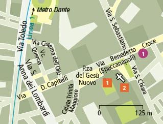 Uitneembare kaart F/G 3 Metro: Dante Gotische soberheid Het kloostercomplex Santa Chiara, waar tegenwoordig nog steeds franciscanen en clarissen wonen, heeft een bewogen geschiedenis.
