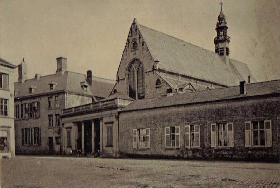 Op 30/5/1602 beslist men de refuge van Baudeloo om te vormen tot een klooster met kapel en ook voorzien van een kerkhof De voorwaarden waren dat ze