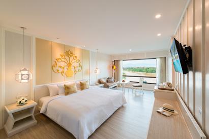 Alle 271 kamers en suites zijn grondig gerenoveerd in de Lanna bouwstijl dewelke de rijke historische cultuur en geschiedenis van Noord-Thailand reflecteert.