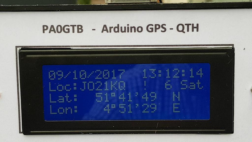 ARDUINO GPS ONTVANGER QTH LOCATOR Datum en UTC tijd Loc : QTH locator Lat : Kaartcoordinaat - Breedtegraad Lon :