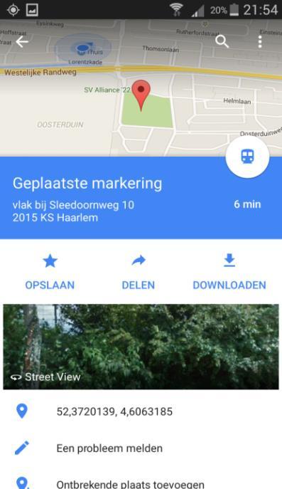Je hebt een markering geplaatst.. Swipe naar boven. Onder de afbeelding van Google-streetview staat de GPS-locatie, maar dus alleen als je in het terrein bent.
