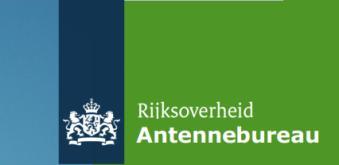 Het Antennebureau De heer Louwrens Wemekamp (Adviseur Antennevraagstukken) vertelt dat het Antennebureau het voorlich ngsbureau is van de Rijksoverheid.