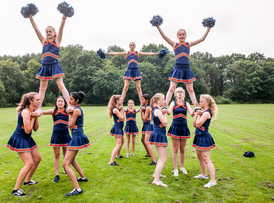 42 SCHOOLGIDS KANDINSKY COLLEGE ONS ONDERWIJS 43 Debatclub Bovenbouwleerlingen van het vwo kunnen deelnemen aan de debatclub Idema.