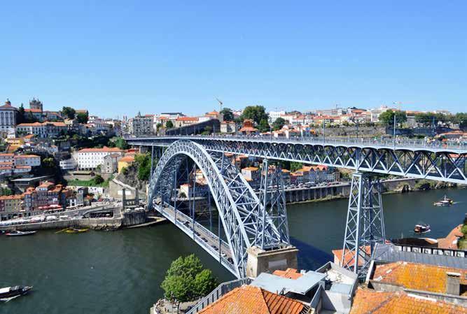 Programma 26 juli 2019 Heenvlucht naar Porto, transfer en check-in Amalia Rodrigues Optionele excursie Porto by night" Optionele Klassieke excursie Geleid bezoek aan Porto 27 juli 2019 Optionele