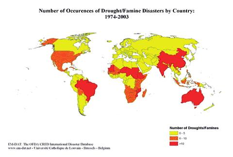 5 Waar komen droogtes voor? Als je kijkt naar de kaart op blz. 15: waar denk je dan dat de meeste droogtes voorkomen? Kijk naar de wereldkaart hieronder en beantwoord de vragen.