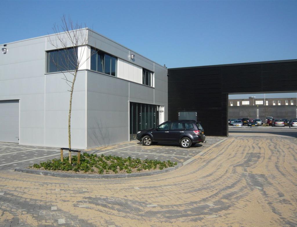 Kranebittenbaan 28 te Rotterdam Ca. 60 m² bedrijfsruimte, ca.