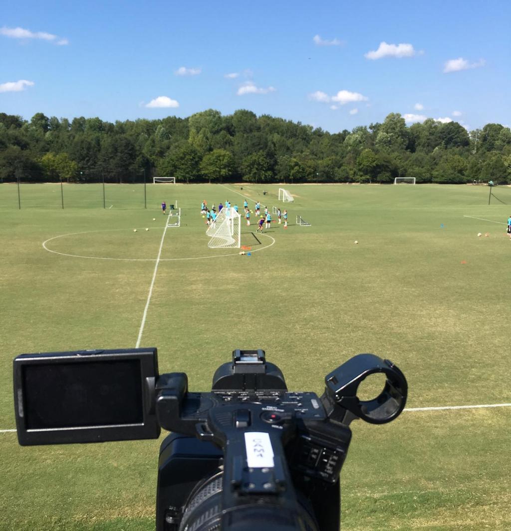 ORGANISATIE Cursusplaats De centrale bijeenkomsten vinden plaats op de KNVB Campus in Zeist en het praktijkgedeelte vindt plaats bij jouw club of een club naar keuze waar jij de mogelijkheid hebt om