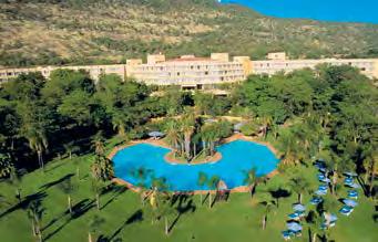 Hotels SOHO Hotel **** Noordwest Ligging: Maakt deel uit van de Sun City groep, internationaal bekend als één van de belangrijkste vakantieoorden van Afrika.