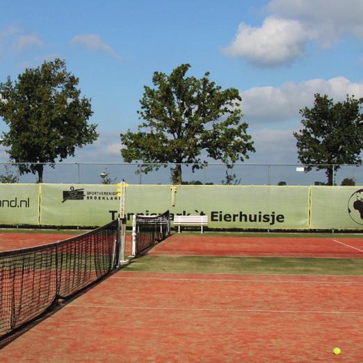 Tennis Het tennis van Broekland speelt zich sinds 2002 af op kunstgrasbanen op locatie t Horsthuis.