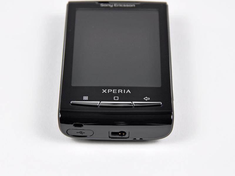 Stap 1 Sony Ericsson Xperia X10 Mini E10i Teardown De Sony Ericsson Xperia X10 Mini E10i is de kleinere versie van de Sony Ericsson Xperia X10.