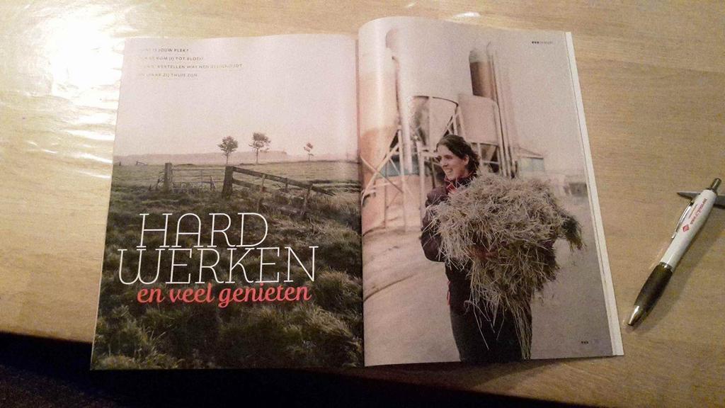 Voor een nieuwe rubriek in de Eva (een christelijk vrouwenblad) werd Christianne geïnterviewd én werden er heel wat foto s genomen op onze boerderij.