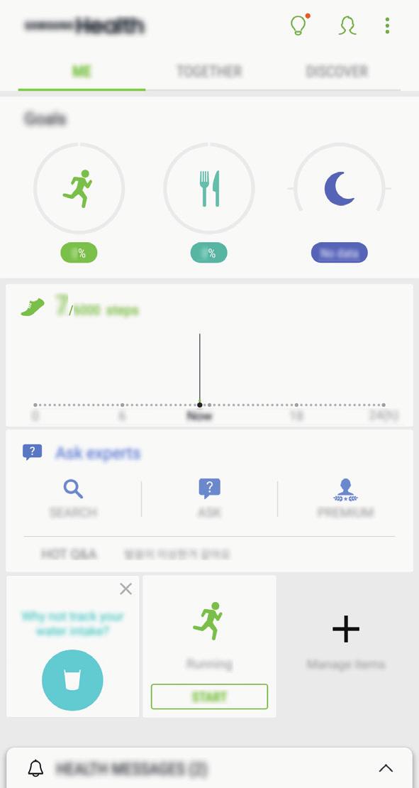 Apps en functies Samsung Health gebruiken U kunt de belangrijkste informatie uit Samsung Health-menu's en trackers bekijken om uw gezondheid en conditie te controleren.