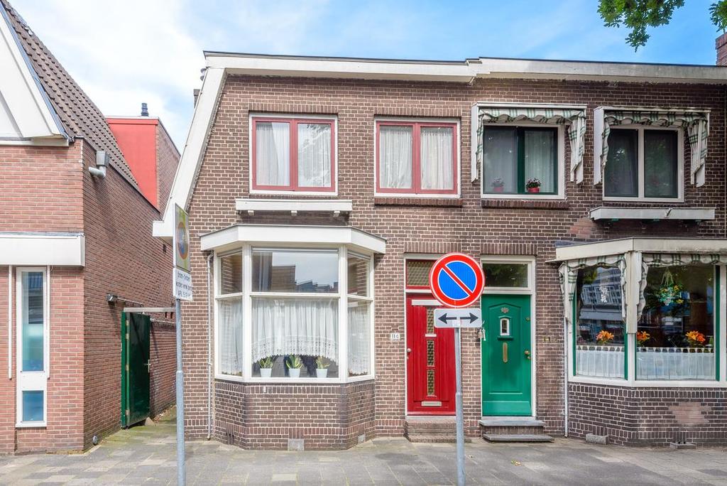 Eengezinswoning met 2 slaapkamers op een zeer centrale locatie in Zaandam!