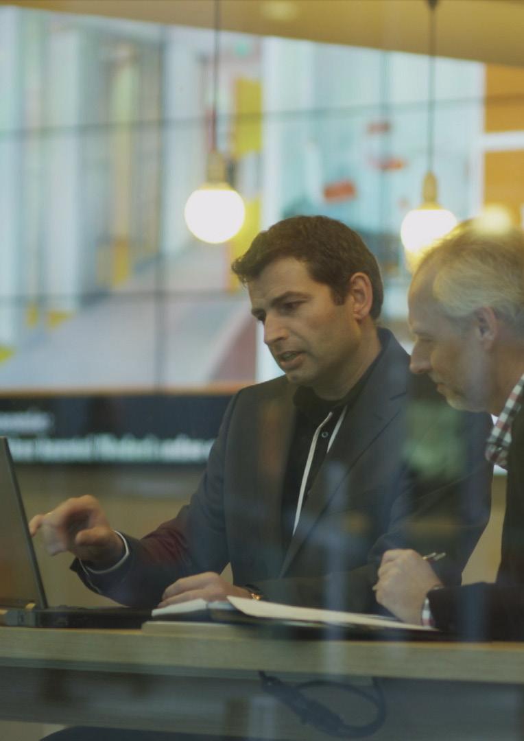 4. Informatie, advies en meldingen We spreken elkaar ongeacht functie of positie aan op het naleven van de KPN Bedrijfscode en deelcodes.