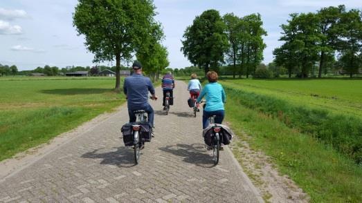 De Lionsclub Markelo-Lochem mixed organiseert samen met MarkeLokaal op zondag 27 mei een leuke proeven& fietsen tocht. En het mooie is..de opbrengst is voor de Joanne Foundation! Dus..wie fiets er mee?