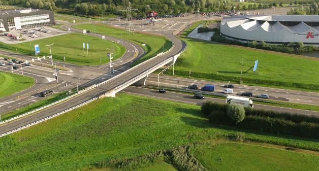 De werkzaamheden voor de realisatie van de nieuwe aansluiting Kardinge-Ulgersmaborg zijn oktober 2013 begonnen en hebben tot eind 2014 geduurd.