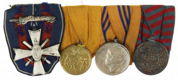 Vrijheid (Koreakruis) met gesp 19, 36 jaar Trouwe Dienst Landmacht 27 mm verguld zilver, Inhuldigingsmedaille Beatrix 1980 en Liberia