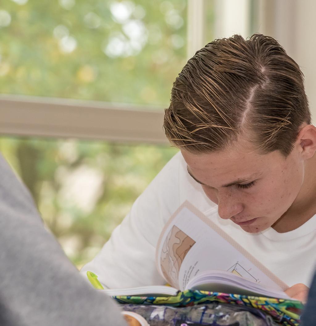 Jouw profiel Samen met jou en je ouder(s)/verzorger(s) creëren we een opleiding op maat. Naast het profiel, kies je keuzevakken om je eigen route samen te stellen.