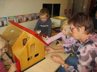 Auteurslezing Op maandag 20 november was boekenmama Liesbet Slegers op bezoek in de