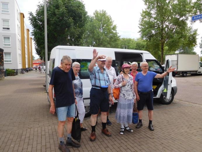 Naar heen en weer bellen door Denise blijkt de taxi haar in Veenendaal te hebben afgezet.