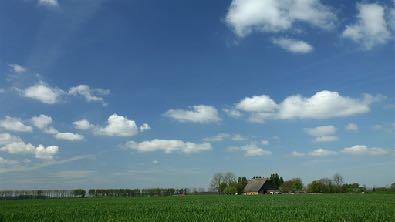 Portlandstee in de Portlandpolder De boerderijen werden niet alleen langs de dijk in de polder gebouwd, maar ook op de dijk en zelden in de dijk.