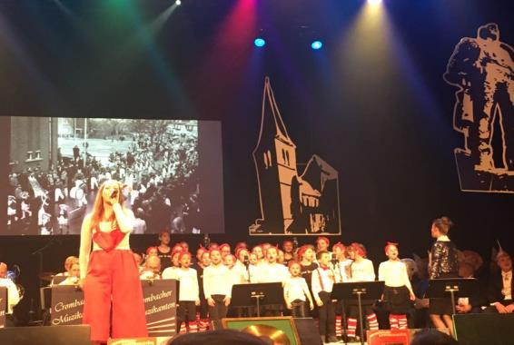 Kick-off bijeenkomst De organisatie van CantaYoung is op donderdag 14 september in zijn geheel bij elkaar geweest in de muziekschool.