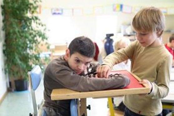 3. Litouwen (89,2%) 1998 Wet op het algemeen onderwijs Organisatie Vrije schoolkeuze IHP: Aangepast