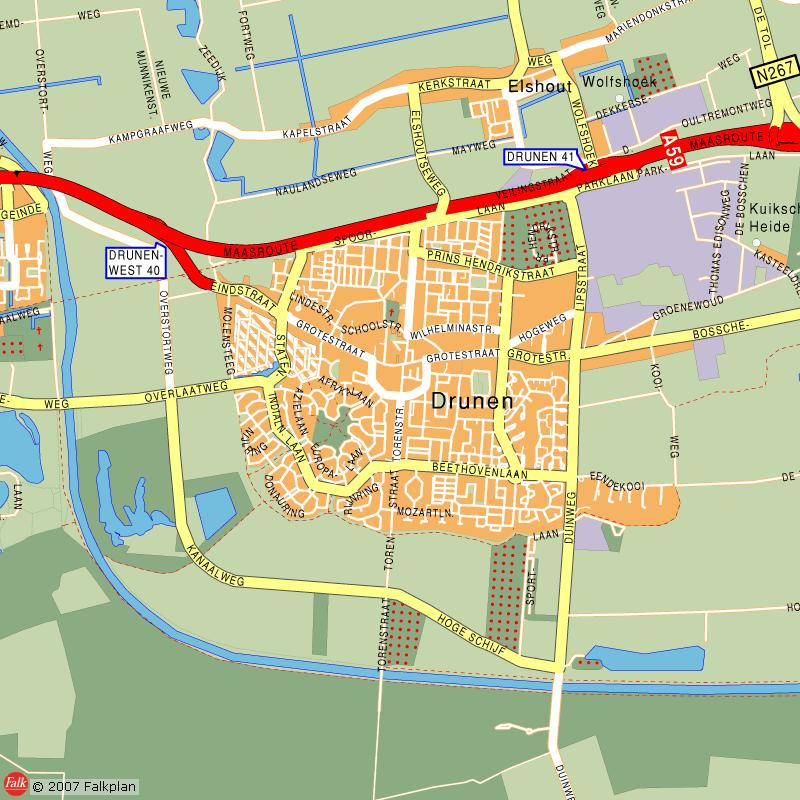 Bestaande situatie De huidige weg is in de loop der jaren gegroeid van een ruilverkavelingweg naar een ontsluitingsweg voor glastuinbouwbedrijven die zich steeds meer gaan vestigen conform het