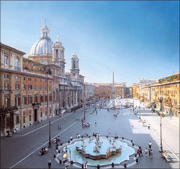Piazza Navona De Piazza Navona ligt niet ver van het Pantheon en is een van de mooiste pleinen in heel Rome. In de periode van 82 tot 86 na Chr.