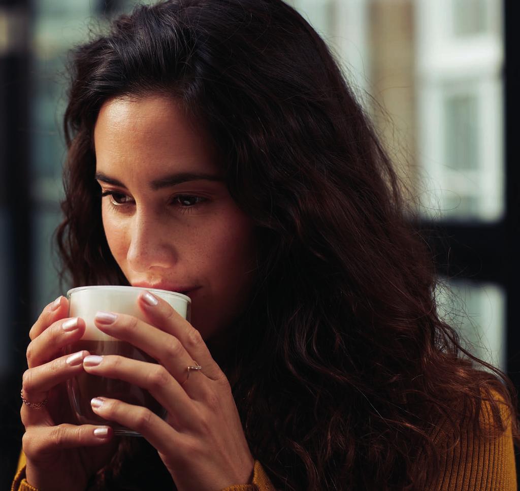 verleid uzelf tot PUUR KOFFIEPLEZIER GENIET VAN DE ULTIEME ONGEKENDE SMAAK DANKZIJ DE BESTE PREMIUMKWALITEIT ESPRESSOKOFFIE.