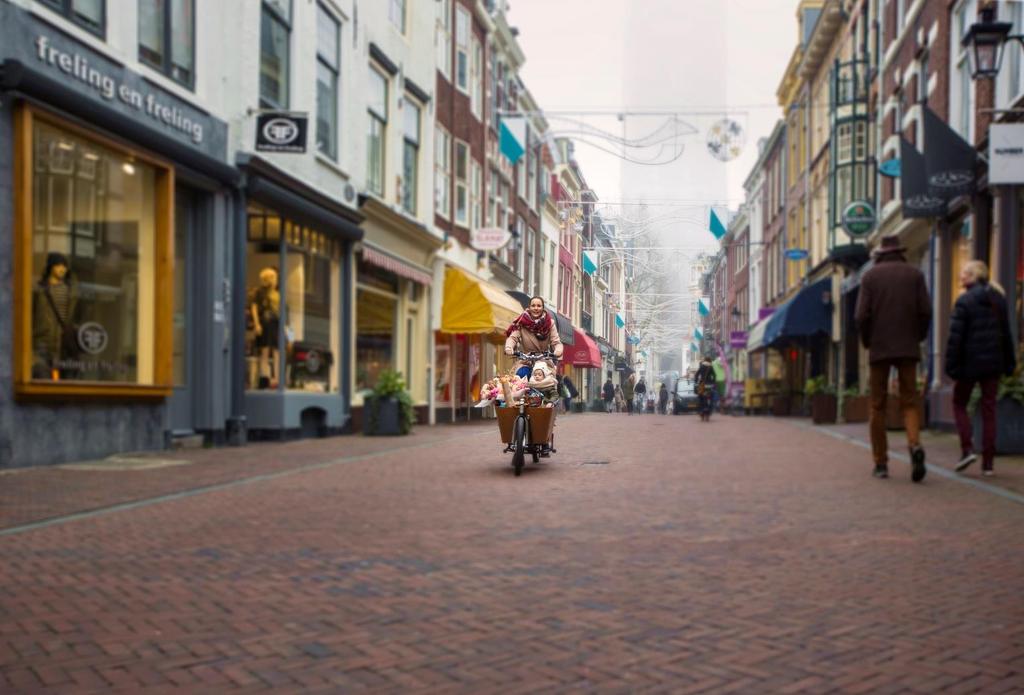 Goedopweg voorbeeldfoto s reiziger