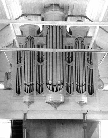 pagina 26 Friese Orgelkrant 2018 Orgels die van zich deden spreken Spiering-orgels in Wâlterswâld en andere Friese plaatsen Sinds 2000 bevindt zich in de gereformeerde kerk vrijgemaakt van Wâlterwâld