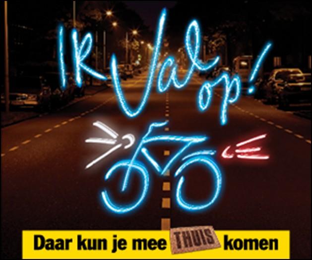 V E R K E E R S M E D E D E L I N G E N Fietsverlichting Veilige fietsverlichting zit op de fiets op een logische plek. Zichtbaarheid van fietsers is van groot belang voor de veiligheid van fietsers.