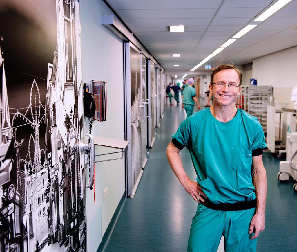 in wacht lijst, 0 Elke donor is heel indruk wekkend hirurg Sijbrand Hofker voert als donoruitname chirurg bij het UM Groningen regelmatig donoroperaties uit: Het is onze taak om de laatste wens van