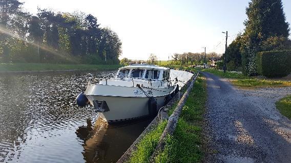 tunnel. Dit keer een kleintje van 1100 meter, die je zelf mag varen.