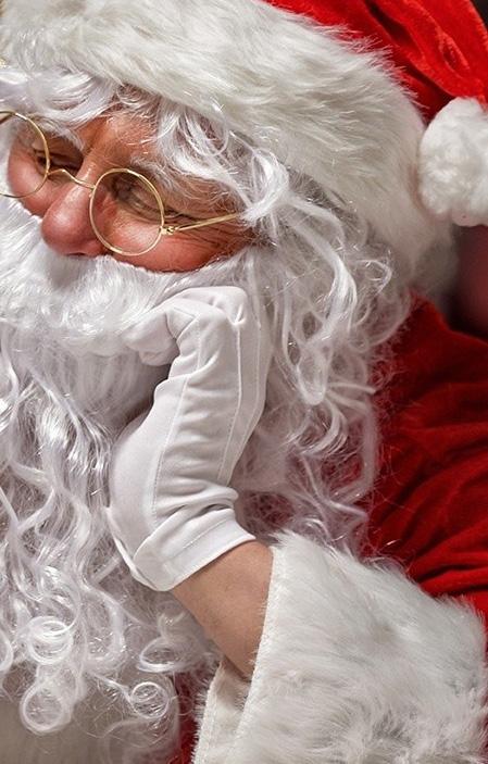 During the Christmas Brunch on 25 and 26 December Santa Clause will visit us. A Christmas to remember!