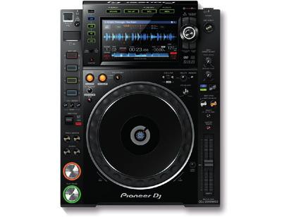 feedback) 6,50 DJ SETS Pioneer DJ set case met 2x Pioneer CDJ-2000NXS2 + Pioneer DJM900NXS2 mixer 175,00 MEDIA PLAYERS / PLAY-OUT Tascam SS-R100 Memory Recorder/Player (CF, SD, SHC en USB) 25,00