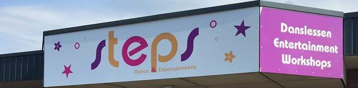 Dans Facebook: Steps Dance & Entertainment Industriestraat 60, Haaksbergen info@stepsentertainment.nl Kinderen kunnen zich, na schooltijd, omkleden in sportieve kleding.