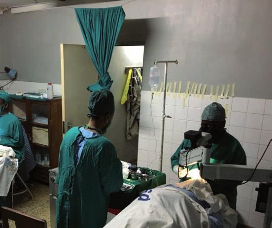 Eye Care Foundation Resultaten Opleiding oogartsen 4 Onvoldoende oogartsen In heel Tanzania ook in Morogoro, is een groot tekort aan oogartsen. Daarom is de 34-jarige Dr.
