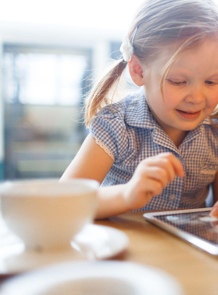 Multidisciplinair team hecht aan goede samenwerking. Kinderen en ouders staan centraal De vraag van het kind en zijn ouders of verzorgers staat centraal in onze poliklinische dienstverlening.